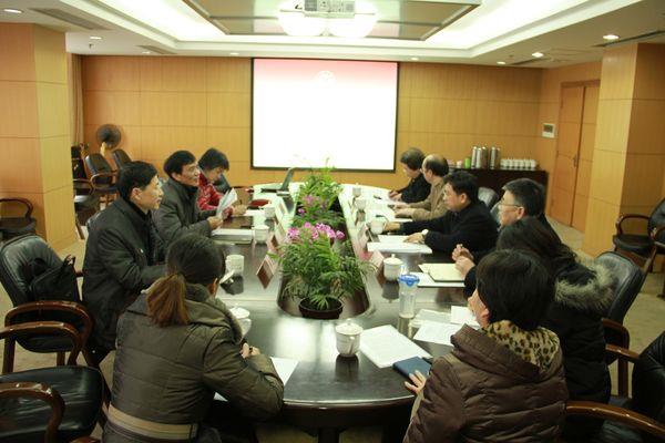 市教卫事情党委向导一行莅临我校检查指导老干部事情-尊龙凯时