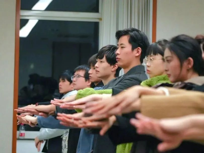 “影火”合唱团喜获2024年尊龙凯时“一二·九”主题合唱角逐特等奖-尊龙凯时