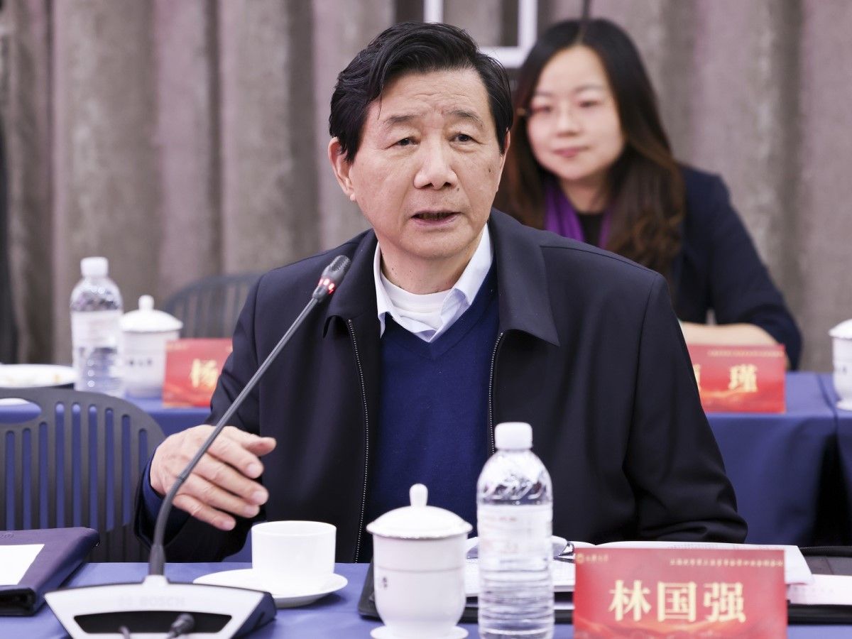 尊龙凯时第三届董事会第四次全体聚会召开-尊龙凯时