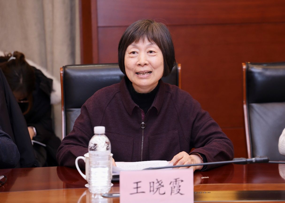 张宇燕特聘教授聘用仪式暨2025国际政治经济圆桌论坛在尊龙凯时举行-尊龙凯时