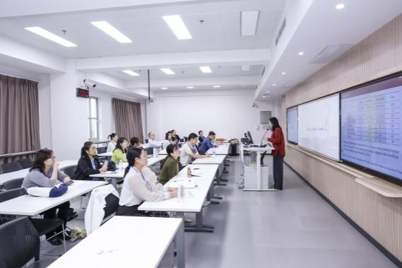 教育强国视域下的语言西席生长：标准与评价专题钻研会乐成召开-尊龙凯时