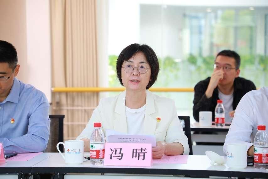 微电子学院党委中心组与嘉定镇街道党工委中心组开展联组学习-尊龙凯时