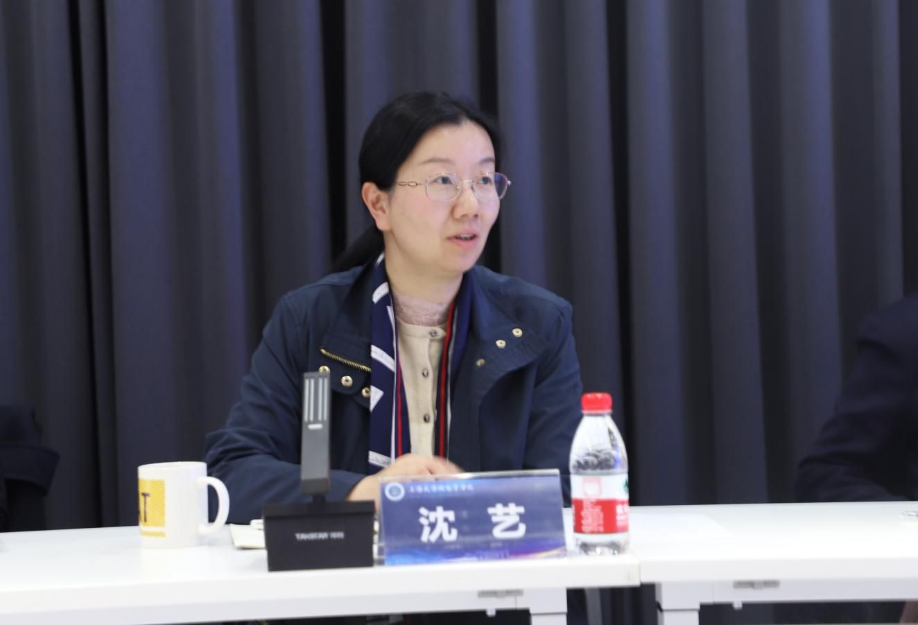 校党委书记成旦红一行调研微电子学院-尊龙凯时