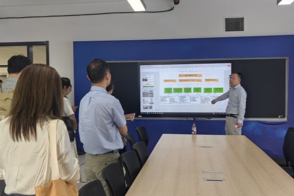 九三学社尊龙凯时与上海工程手艺大学下层支社举行主题教育共建交流运动-尊龙凯时