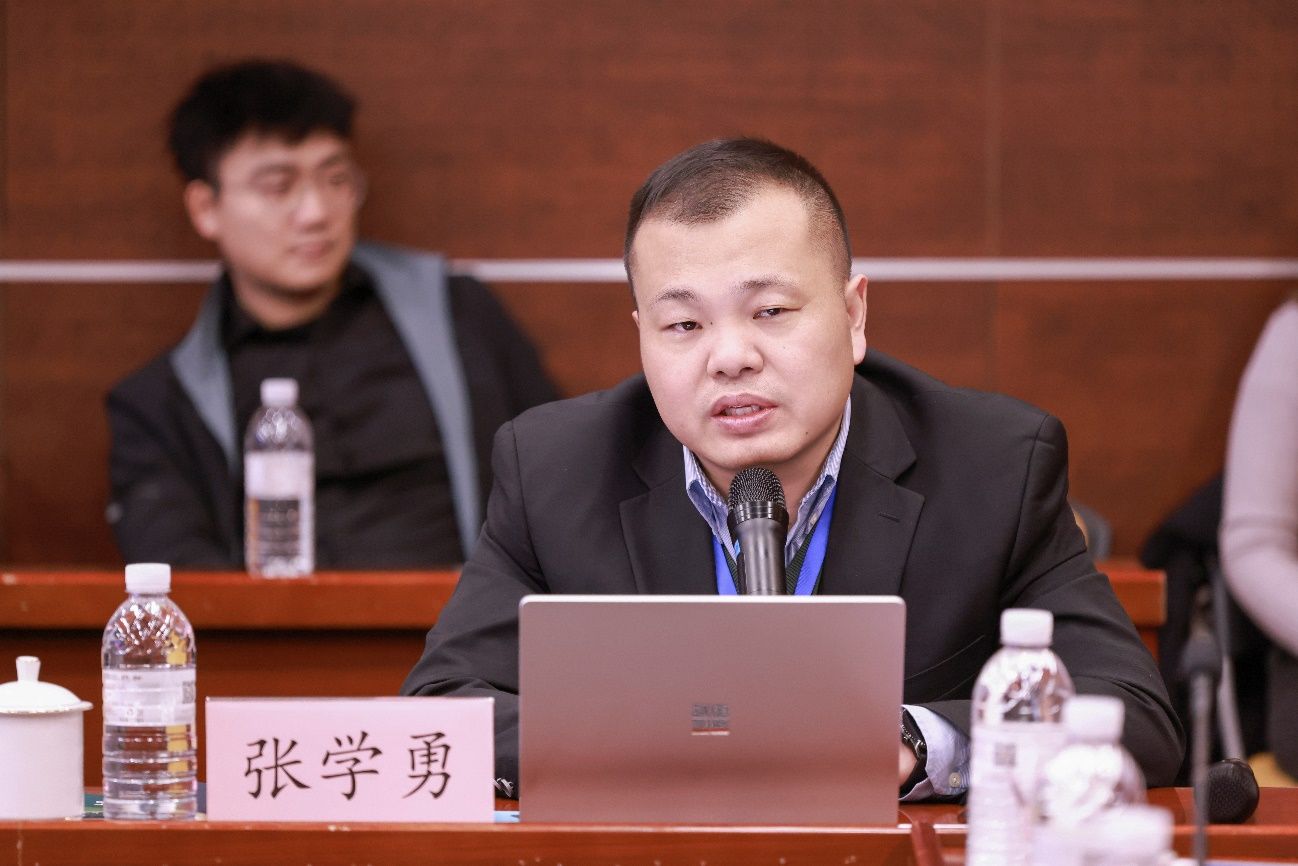 中国自主经济学知识系统建构与立异人才自主作育高端论坛在尊龙凯时举行-尊龙凯时
