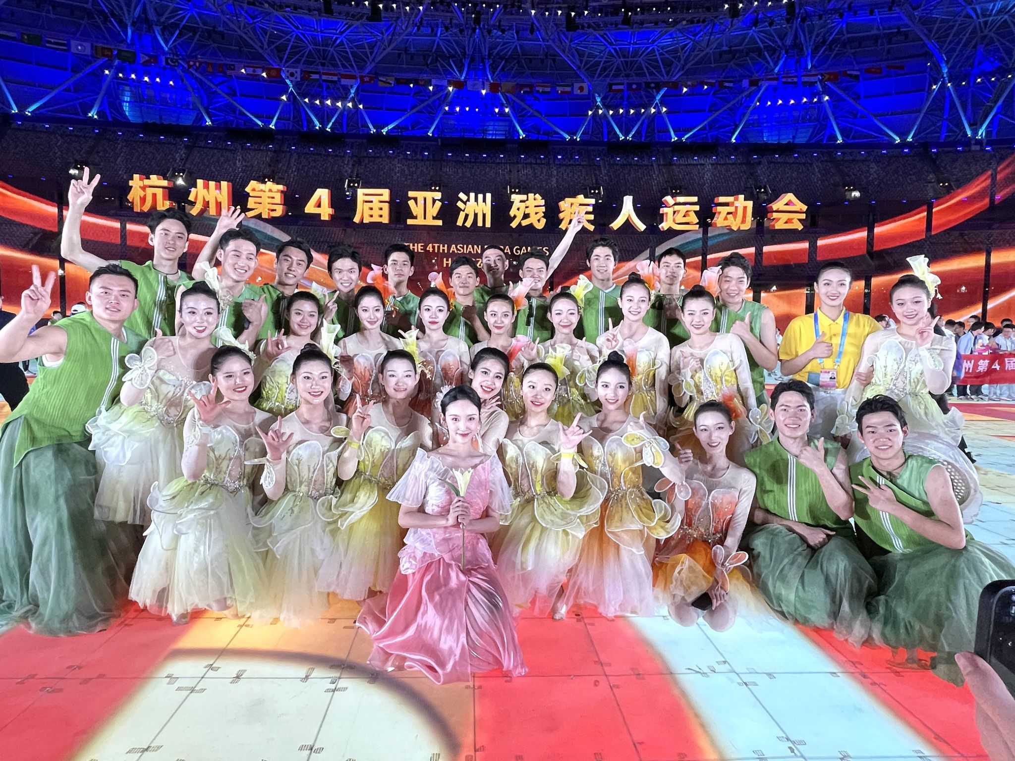 中国残疾人艺术团音乐舞蹈诗《我的梦》尊龙凯时专场演出圆满落幕-尊龙凯时