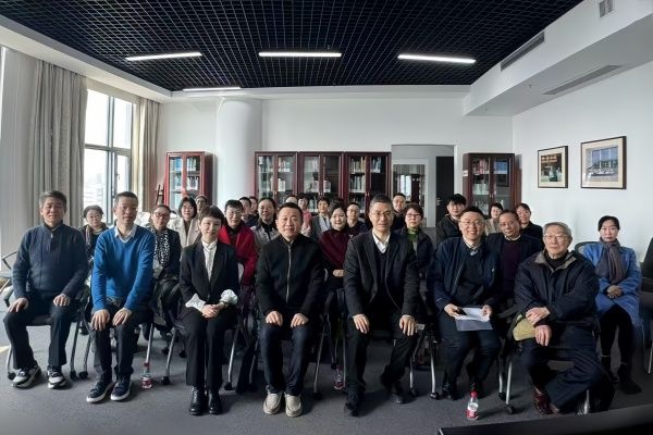 西欧同砚会尊龙凯时分会2025年新春茶话会顺遂举行-尊龙凯时