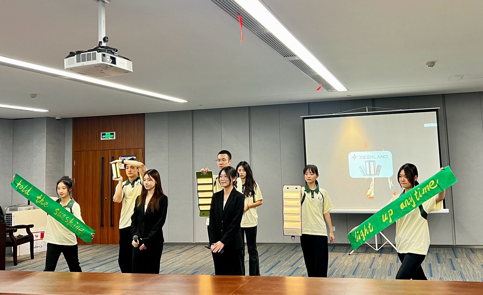 悉商学子在天下高校商业精英赛上再获佳绩-尊龙凯时