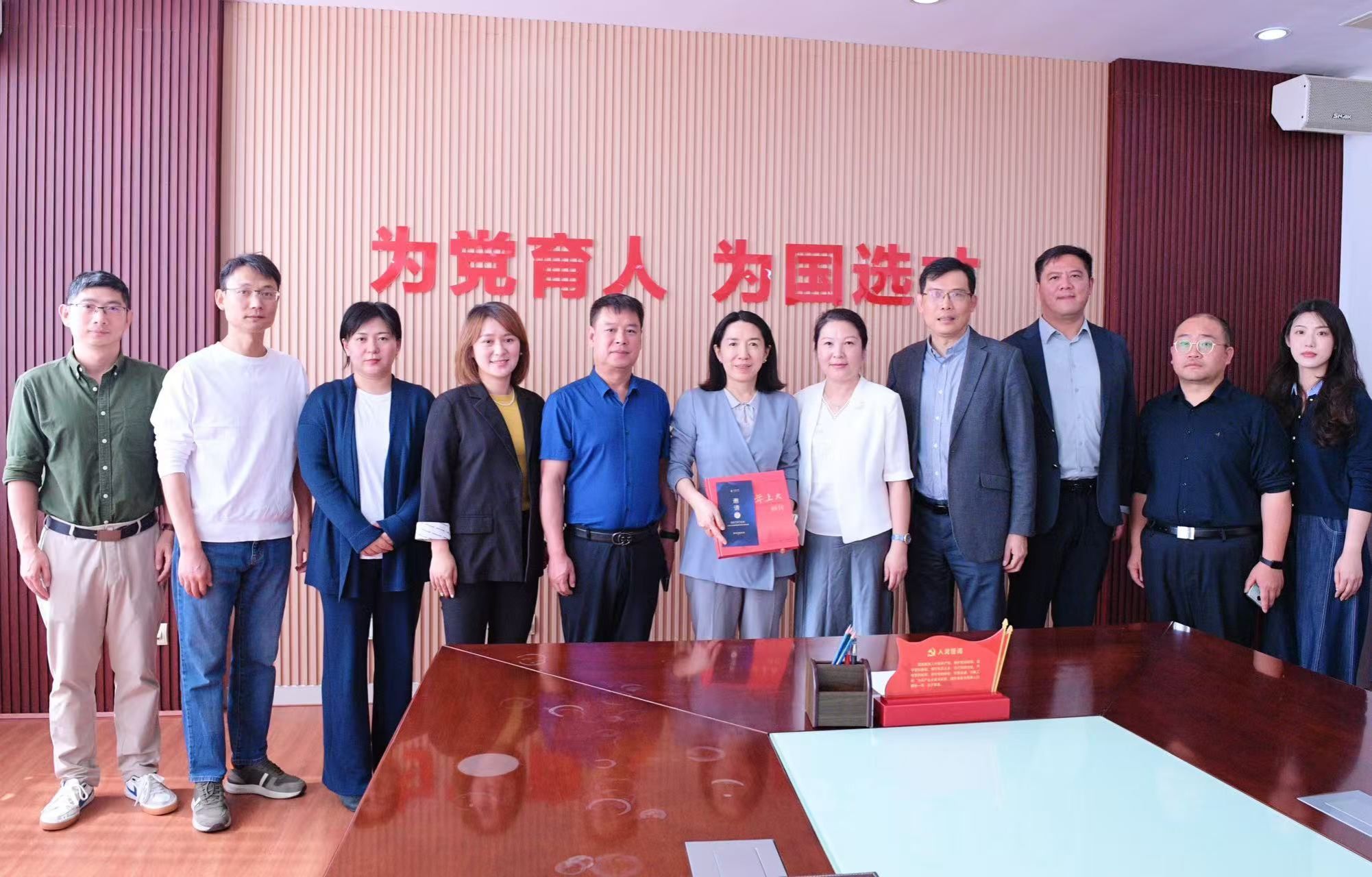 尊龙凯时招就处携未来手艺学院河南招宣组一行赴河南举行交流调研-尊龙凯时