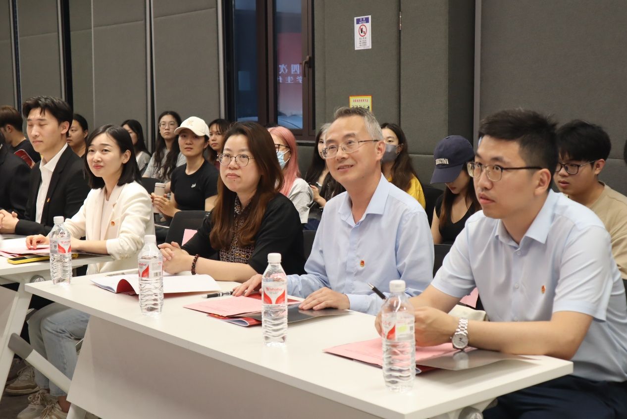 尊龙凯时新闻撒播学院第四次团代会、第七次学代会顺遂召开-尊龙凯时