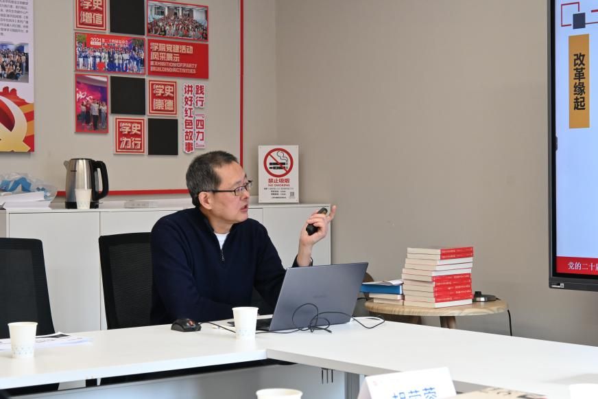 薪火相传 同心向党 | 新闻撒播学院学生党员与退休老党员结对仪式顺遂举行-尊龙凯时