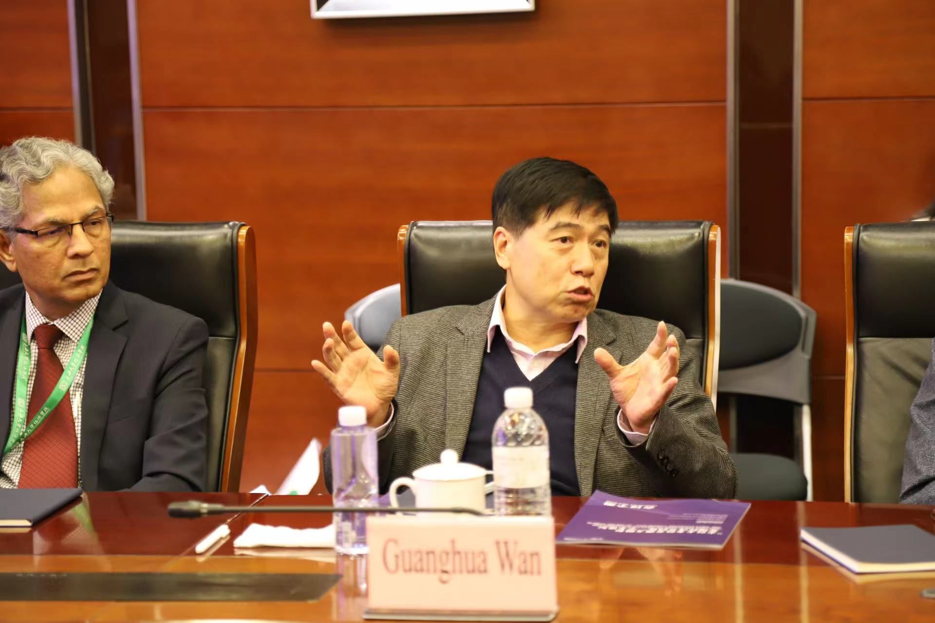 尊龙凯时经济学院举行“走向未来的亚洲文明和亚洲经济配合体”国际学术论坛-尊龙凯时