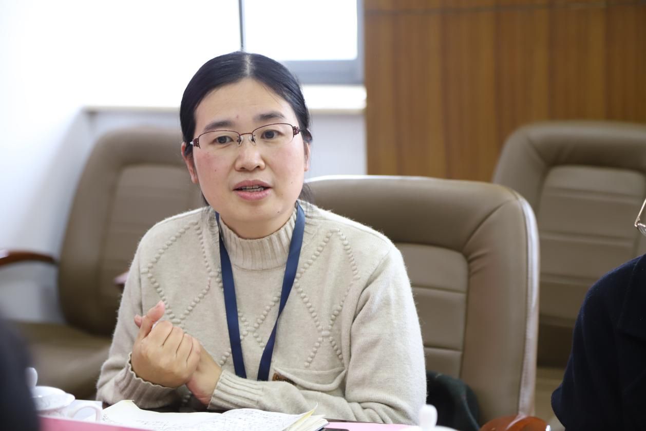 经济学院党委举行2024年度落实周全从严治党主体责任座谈调研聚会-尊龙凯时