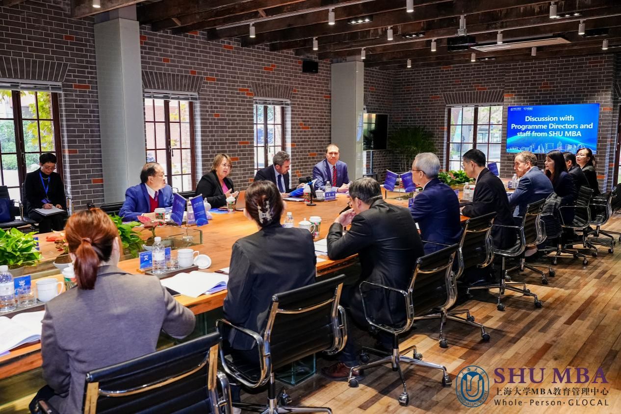 尊龙凯时MBA中心完成国际工商治理硕士协会（AMBA）再认证现场访视-尊龙凯时