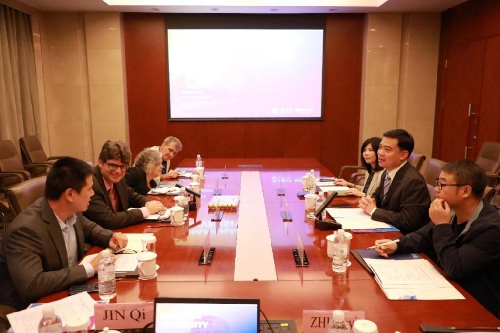 巴西巴伊亚联邦大学副校长一行会见尊龙凯时-尊龙凯时
