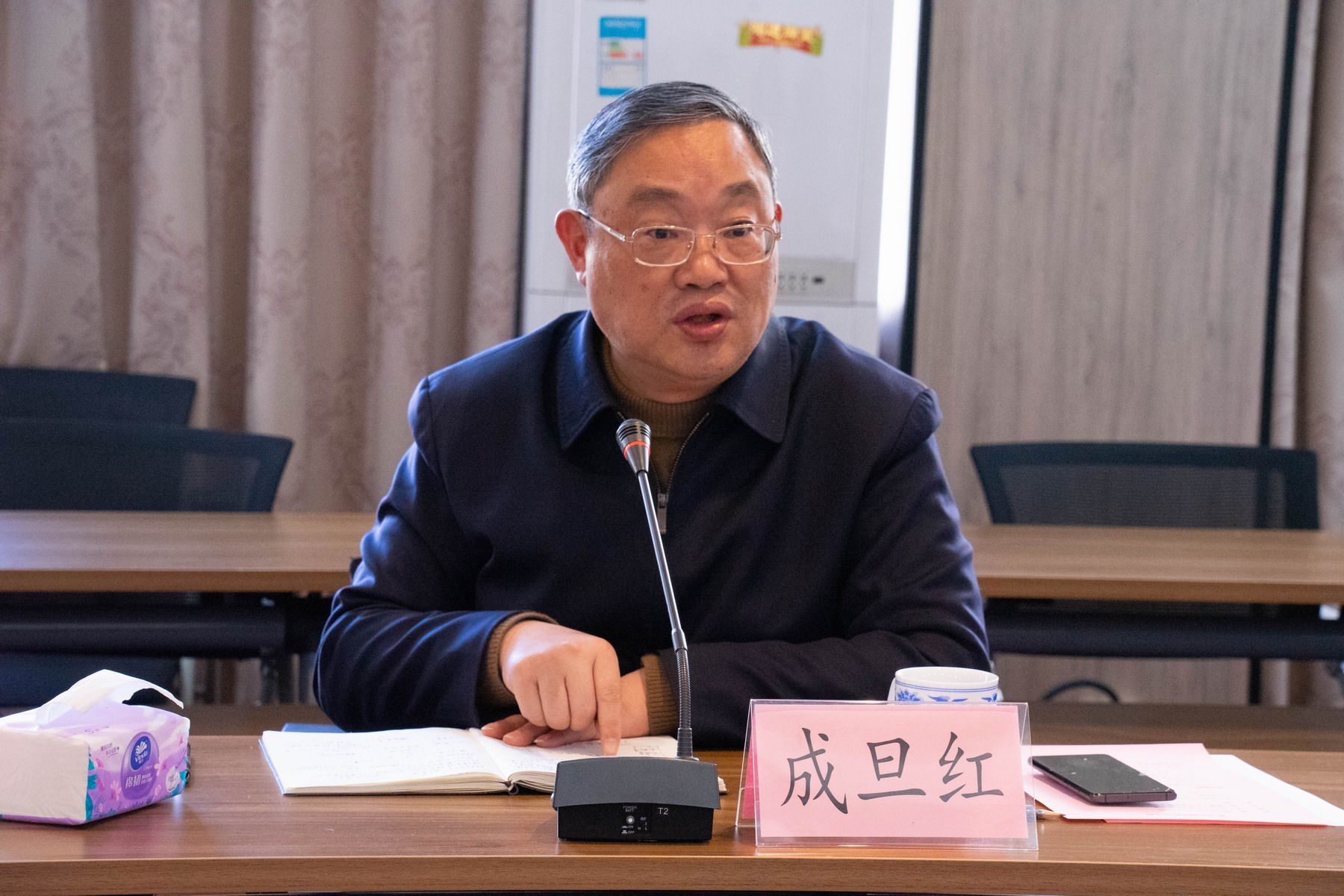 校向导带队调研质料学院-尊龙凯时
