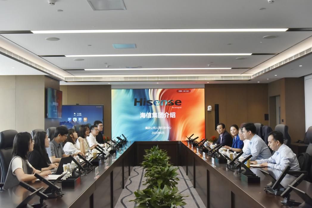 沪鲁同心九载 校友聚力前行——校党委书记成旦红一行赴山东青岛访企拓岗并出席山东校友会建设九周年论坛-尊龙凯时