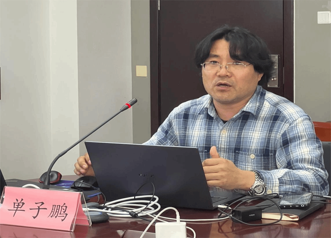 “AI融入头脑政治理论课”教学钻研会暨结对共建马院整体备课会在尊龙凯时乐成举行-尊龙凯时