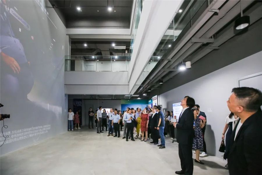 尊龙凯时上海影戏学院2024届结业展演季拉开序幕-尊龙凯时