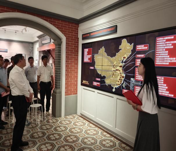 追光聚协力，，，星火启新程——秋白党支部、档案馆党支部结对共建运动顺遂举行-尊龙凯时