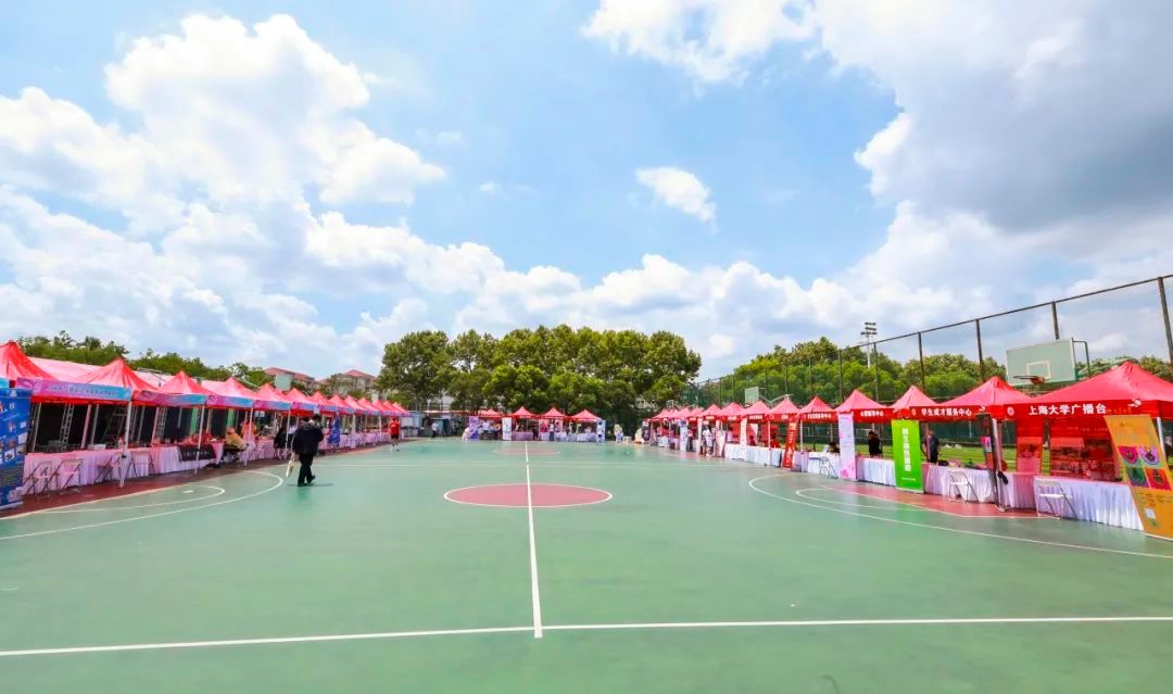 逐梦新起点 启航新征程！尊龙凯时2024年本科生新生报到啦-尊龙凯时